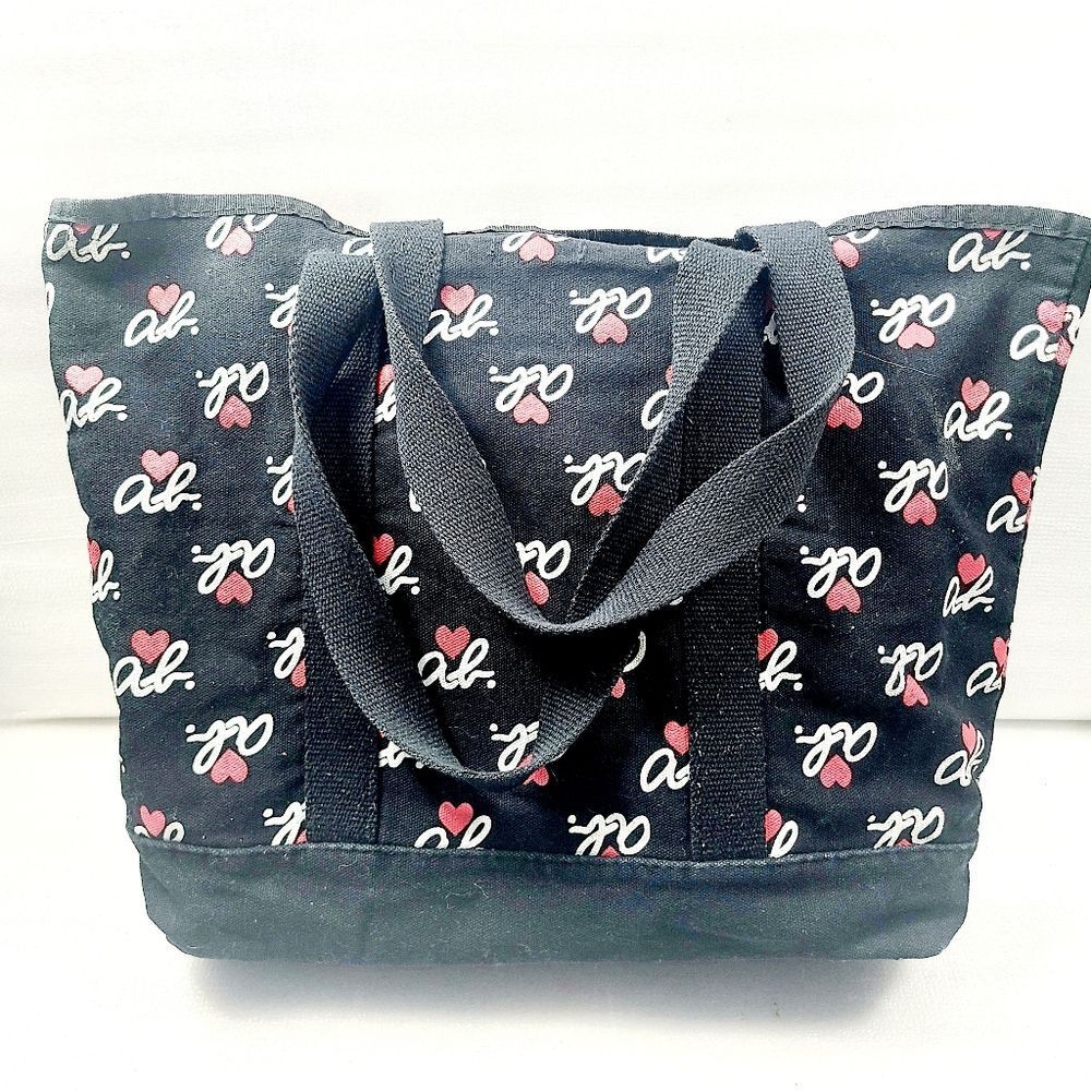 Agnes B Canvas Travel Bag